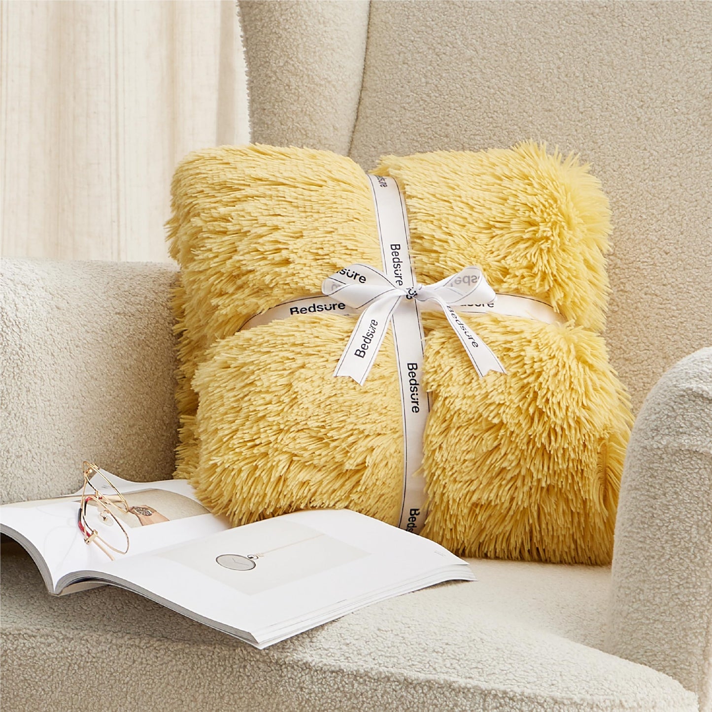 Bedsure Soft Fuzzy Faux Fur Throw Blanket Light Yellow – Cozy, Fluffy, Plush Sherpa Fleece Blanket, Furry, Shaggy Blanket for Couch, Bed, Sofa, Thick Warm Blankets for Women, 50x60 Inches, 640 GSM